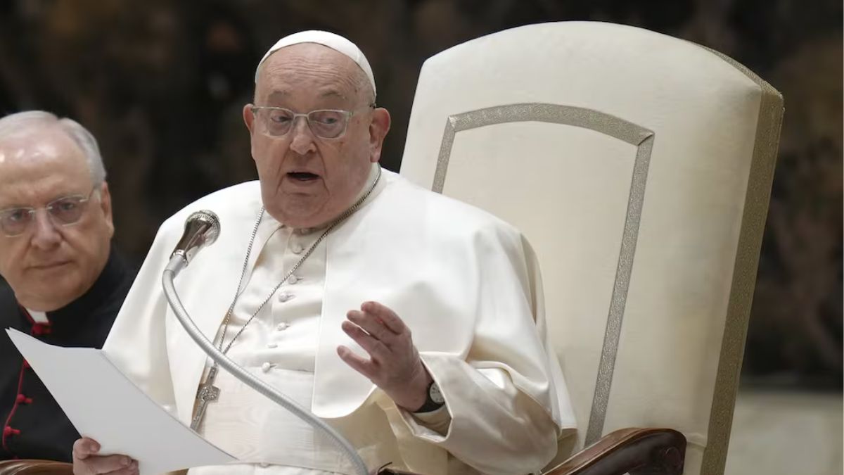 Pope Francis’ Health Improves, But Hospital Stay Extended