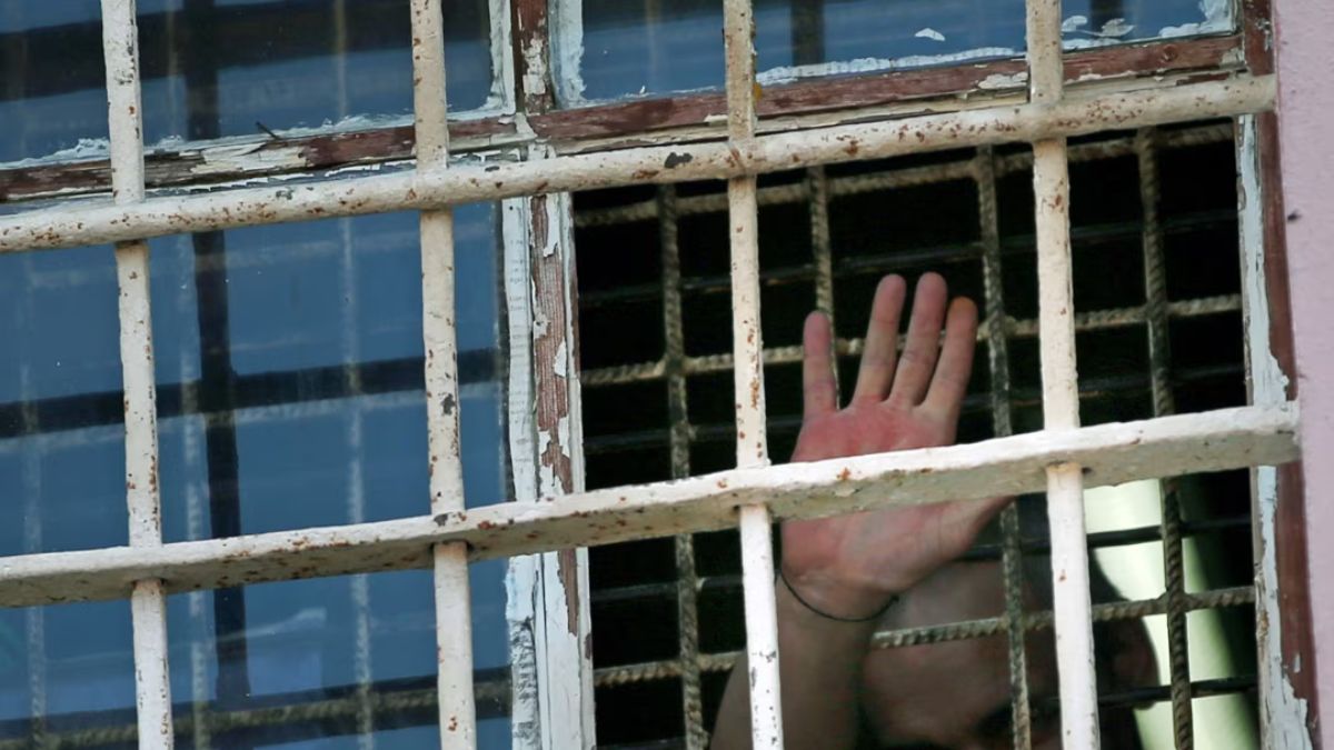 Russia’s Harsh Prisons Are Even Harsher for Muslims