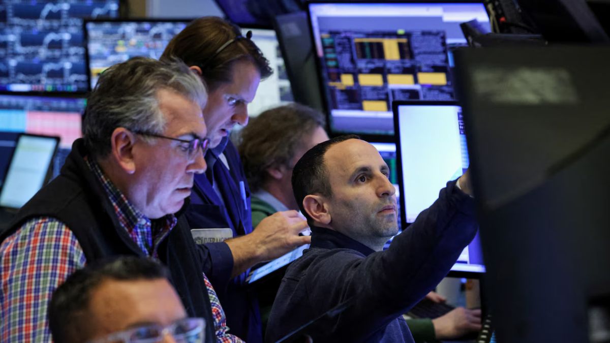 Trump’s Stunning Tariffs Retreat: How Bond Market Panic Forced a Sudden Policy U-Turn