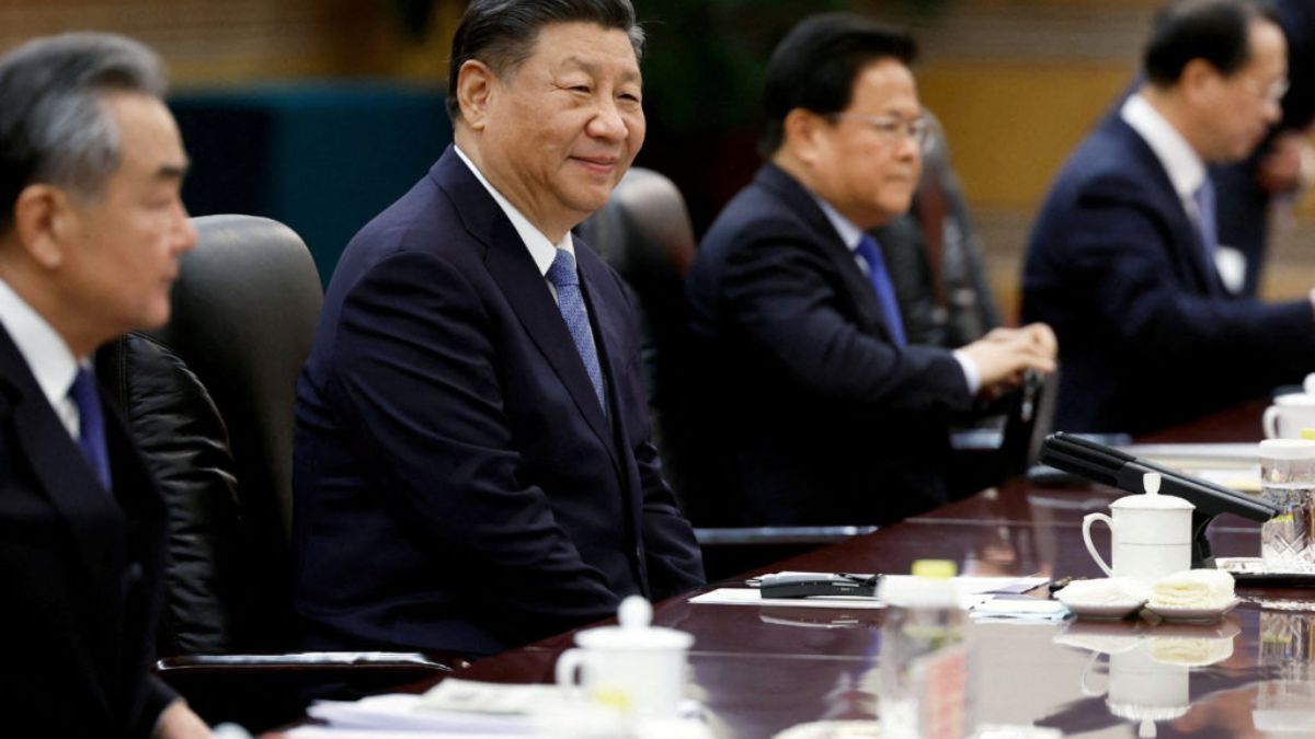 Xi Jinping Tells Cambodia to Say No to the West, But Keeps His Wallet Shut