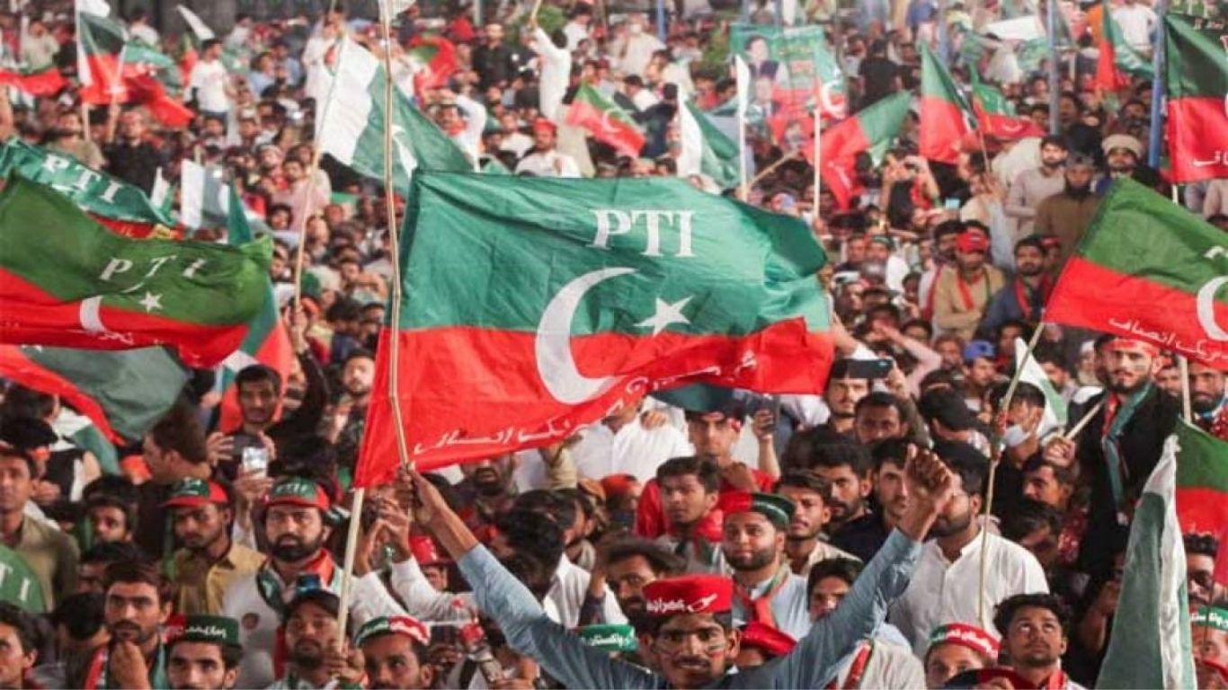 Massive anti pak government protests in Pakistan