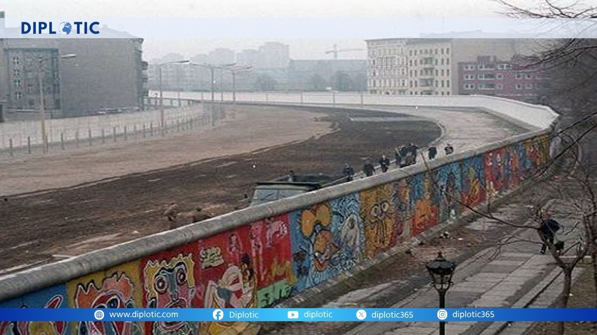Why Do Pieces of the Berlin Wall Still Haunt Places Far from Home?
