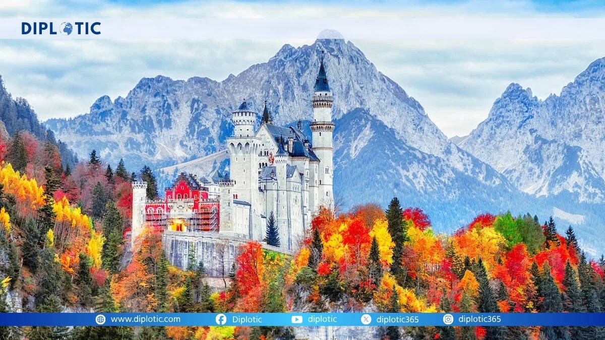Travelers Now Prefer Europe in Autumn, Not Summer