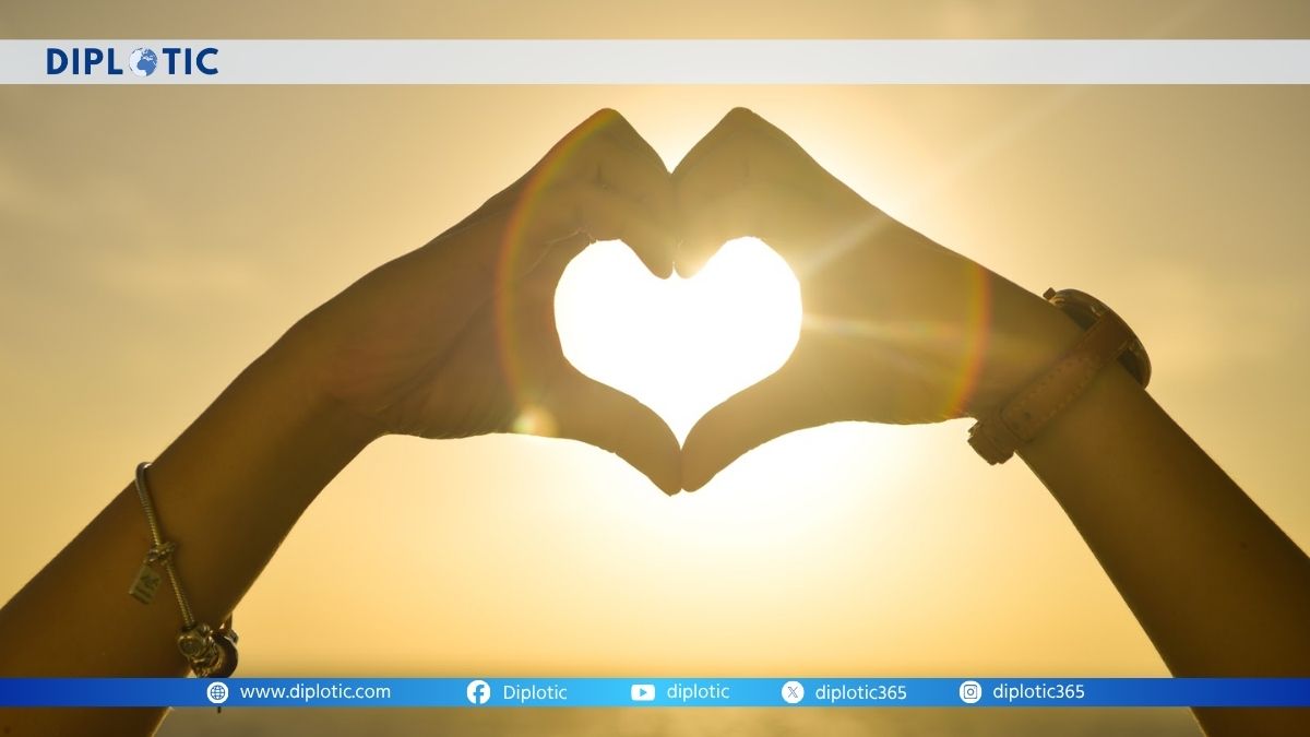 Why Are Women Hiding Their Boyfriends Online in 2025?