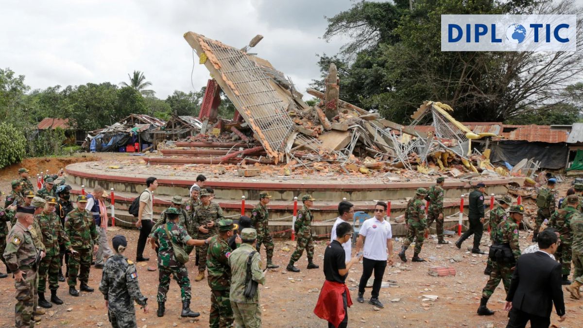 Cambodia-Thailand Border Clash Erupts